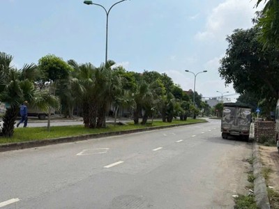 Bán đất mặt đường đôi Phạm Văn Đồng, ph Tứ Minh, TP HD, 52.89m2, mt 4.5m, KD buôn bán, 3.5x tỷ 1