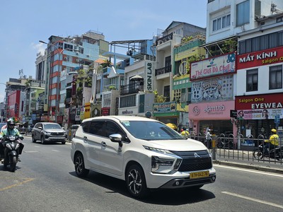 Cho thuê nhà mặt tiền đường Phan Đăng Lưu, Phường Đức Nhuận, Phú Nhuận 2