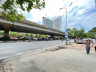 Đất đẹp dự án - mặt phố đẳng cấp phạm hùng sát các tòa chung cư cao cấp 1