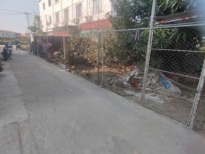 đất 80m lô góc 3 mặt thoáng giá 2,55 tỷ 0