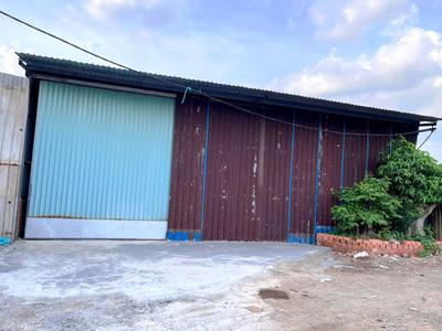Cho thuê 400m2 kho hẻm xe tai có sẵn 3fa 1