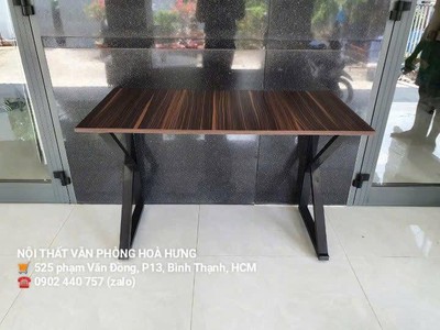 Bàn làm việc , bàn chân sắt chữ K giá rẻ tại HCM 750k 2
