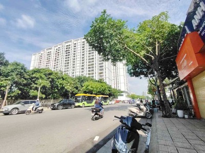 Bán Đất Mặt Phố Nguyễn Lam 71,6m2 Mặt Tiền Khủng 7,5m Kế Cận Vinhomes Riverside Kinh Doanh 2