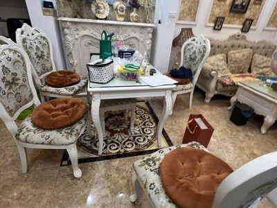 Cho thuê căn hộ khu Trung Hoà Nhân Chính 2PN giá 12 triệu 3