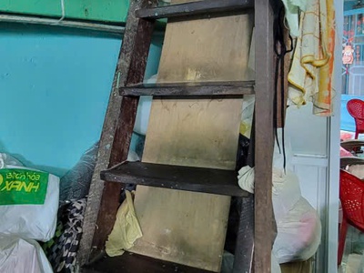 Bán nhà cấp 4 suốt có 1 gác gỗ ngay trung tâm Đầm Sen Q11 3