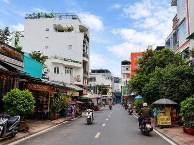 Mặt tiền kd ngay chợ tân hương - vị trí vàng đa ngành nghề - 4 tầng btct  chỉ nhỉnh 8 0