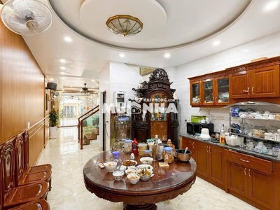 Siêu phẩm mặt tiền đường vòng Vạn Mỹ - 133m2 - mặt tiền 4,2m - giá tốt 2