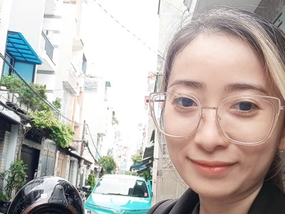 Căn bình tân hẻm oto - nhà đẹp 5 tấm, có thang máy 450kg 0
