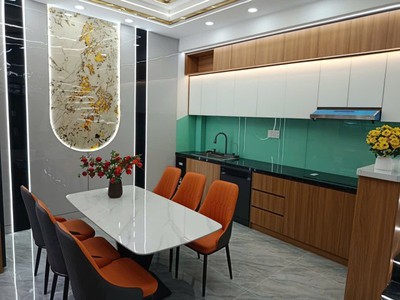 Bán nhà 5 tầng 56m2 tỉnh lộ 43, bình chiểu, thủ đức, tp hcm, sổ hồng riêng. giá 5.95 tỷ. 3