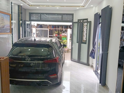 Nhà 4 tầng bình chiểu 55m gara ô tô không lộ giới gần vành đai 2 chỉ 5.99 tỷ 0