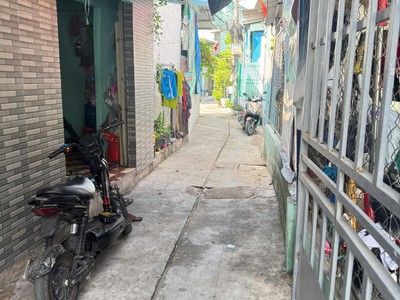 Bán nhà - thuận tiện di chuyển về bến xe miền tây, kcn tân tạo, quốc lộ 1a 0