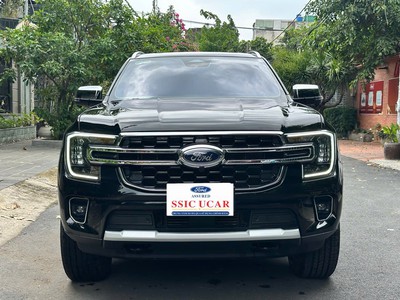 Ord EVEREST TITANIUM 4x2  Năm sx: 2025 giá 1245 triệu 4