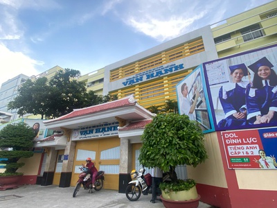 Hạ giá bán nhanh biệt thự Vườn Lan, dt 12 x 24 288m2, gần Vạn Hạnh Mall giá 125 tỷ, chỉ 434tr/m2 4