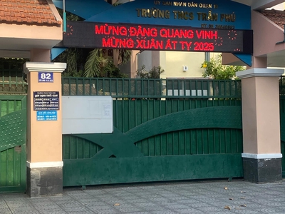 Bán nhà 3mx9m,1 trệt 1 lầu 2PN 1WC,mặt tiền số 22 Cửu Long P15 Q10 4