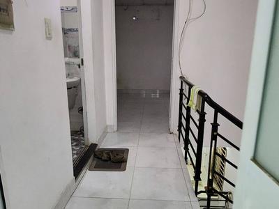 Cho thuê nhà NGUYÊN CĂN đường xe tải gần Phạm Văn Đồng chỉ 8tr/tháng - 2pn 2wc. 4