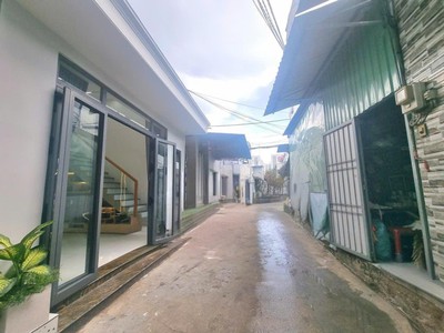 Hơn 4 tỷ có ngay nhà hẻm xe hơi phan văn hớn quân 12 1