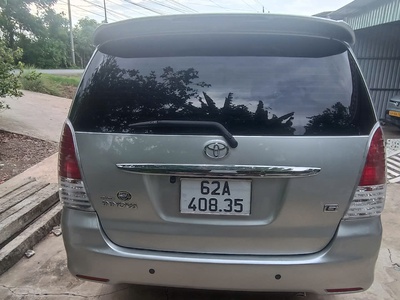 Toyota Innova G 2011 Số sàn Bạc 8