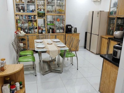 Đường 8m xe tải thông  sát mặt tiền thoại ngọc hầu  - gần 80m2 - 4 tầng- 9.3 tỷ thương lượng 2