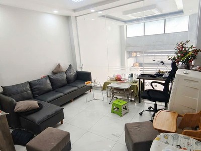 Đường 8m xe tải thông  sát mặt tiền thoại ngọc hầu  - gần 80m2 - 4 tầng- 9.3 tỷ thương lượng 3