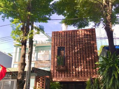 Cho thuê nhà đẹp phong cách tropical không gian sống xanh, thoáng mát tại phường thuận giao, 0