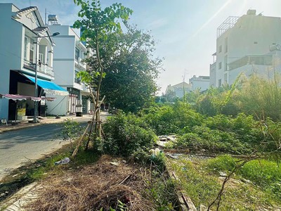 Góc bán lô đất siêu đẹp tại đường hoàng hoa thám, tp. mỹ tho, dt 69,7m2, giá đầu tư 3