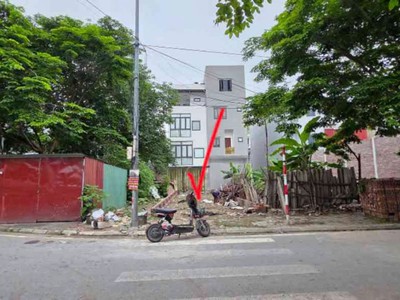 Đỗ đại uyên - bắc ninh nhỉnh 4.x tỷ phân lô 90m2 mt 4,5m sâu 20m đường trước nhà 8m vỉa hè 3m 2
