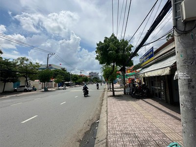 Bán nhà 1529 huỳnh tấn phát phường phú thuận, quận 7 1
