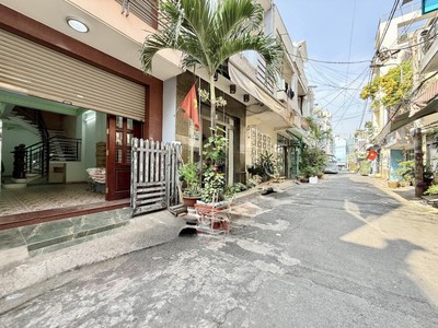 Mặt tiền kinh doanh giáp Tô Hiệu xe hơi đỗ cửa 70m2 4 tầng đúc 3 phòng ngủ 3wc sân thượng chỉ 9.8 tỷ 0