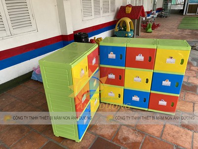Tủ cặp mầm non, tủ nhựa đựng cặp đồ dùng mầm non 4