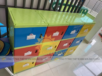 Tủ cặp mầm non, tủ nhựa đựng cặp đồ dùng mầm non 5