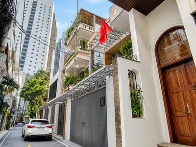 Bán nhà phố láng hạ giảng võ, ô tô vào nhà, mặt tiền 6m, 90m, ngoài 30 tỷ 0
