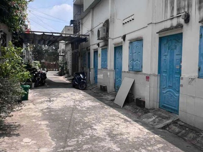 Chủ cân bán gấp -dãy trọ 15 phòng dong tien 240trieu/năm giá 15ty 1