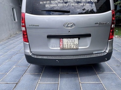 Hyundai Starex 2016 6 chỗ Bạc 4