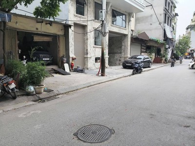 279 Đội Cấn Mặt phố Ô TÔ Tránh Mặt Tiền 5M 22.5 Tỷ GPXD 8 Tầng 0