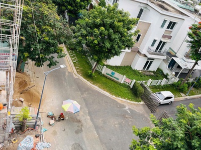 Bán gấp nhà mặt tiền bình hưng bình chánh 100m2, 5 tầng chỉ 8,8 tỷ thương lượng 0