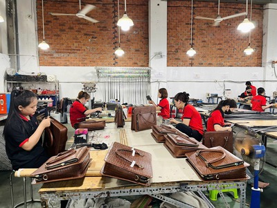 Xưởng Trường Chinh Nhận Gia Công Đồ Da Số Lượng Lớn Cho Thương Hiệu 11