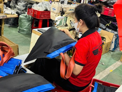 Xưởng Trường Chinh Nhận Gia Công Đồ Da Số Lượng Lớn Cho Thương Hiệu 12