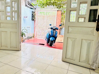Cho Thuê Nhà đường 9,P. Linh Tây, gần Phạm Văn Đồng.DT 90m2 gồm 2PN1WC Giá 8.5tr 1