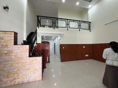 Nhà 2 tầng mới đẹp - ngang 6,6m hiếm, tiện ích đủ đầy - nhà mới ở ngay - giá chỉ 5,1 tỷ 0