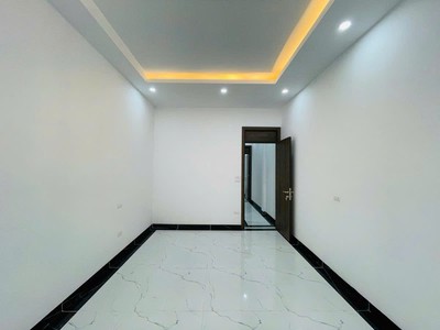 Bán nhà phân lô quân đội tô vĩnh diện, thanh xuân - ô tô vào nhà, gara riêng, 2 mặt thoáng 4