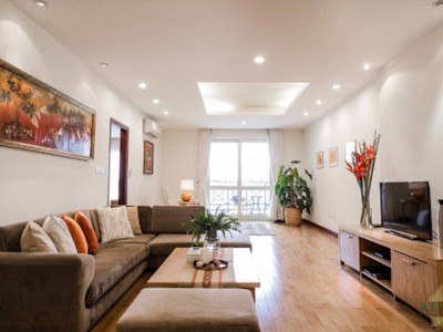 Linhhk bán nhà mặt phố view hồ gươm lô góc 80m mt 8m 2