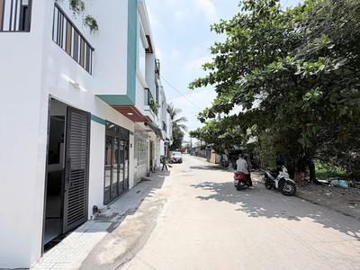 Do đang kẹt , bán căn nhà ở ngay gần chợ mỹ hạnh nam, đức hòa, long an 1