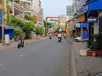 Chủ định cư nước ngoài bán nhanh nhà mặt tiền kinh doanh trịnhđìnhtrọng mới đẹp 4 tầng kiên cố 0