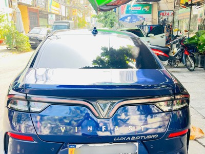 VinFast Lux A2.0 plus Turbo 2020 Xanh Việt Nam- 415 triệu 2