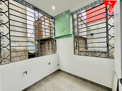 Nhà Cát cụt - lê chân   2,39 tỉ 4