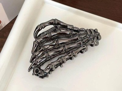 Phụ Kiện Tóc Giúp Hoàn Thiện Phong Cách Hằng Ngày 0