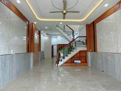 Nhà phố SG mới SHR đưa trước chỉ 580 triệu 1