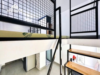 Pass phòng duplex có ban công không đụng đầu diện tích rộng 35m 1