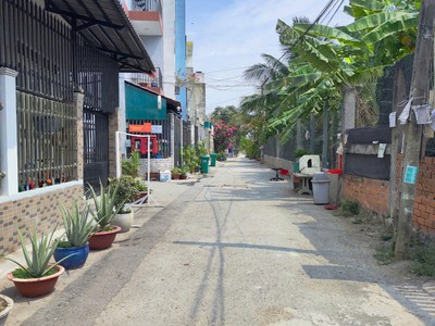 Cần bán 269m2 8x34 đất thô cư hẻm xe tải khu dân cư yên tĩnh 0