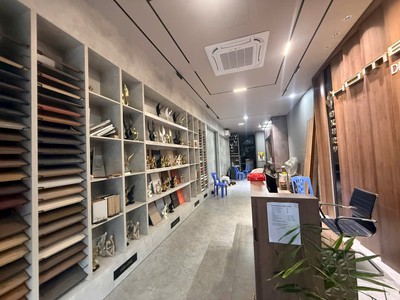Bán nhà 2 tầng mặt phố Đỗ Ngọc Du, ph Phạm Ngũ Lão, TP HD, 79m2, mt 4m, vị trí kinh doanh, 5.x tỷ 0